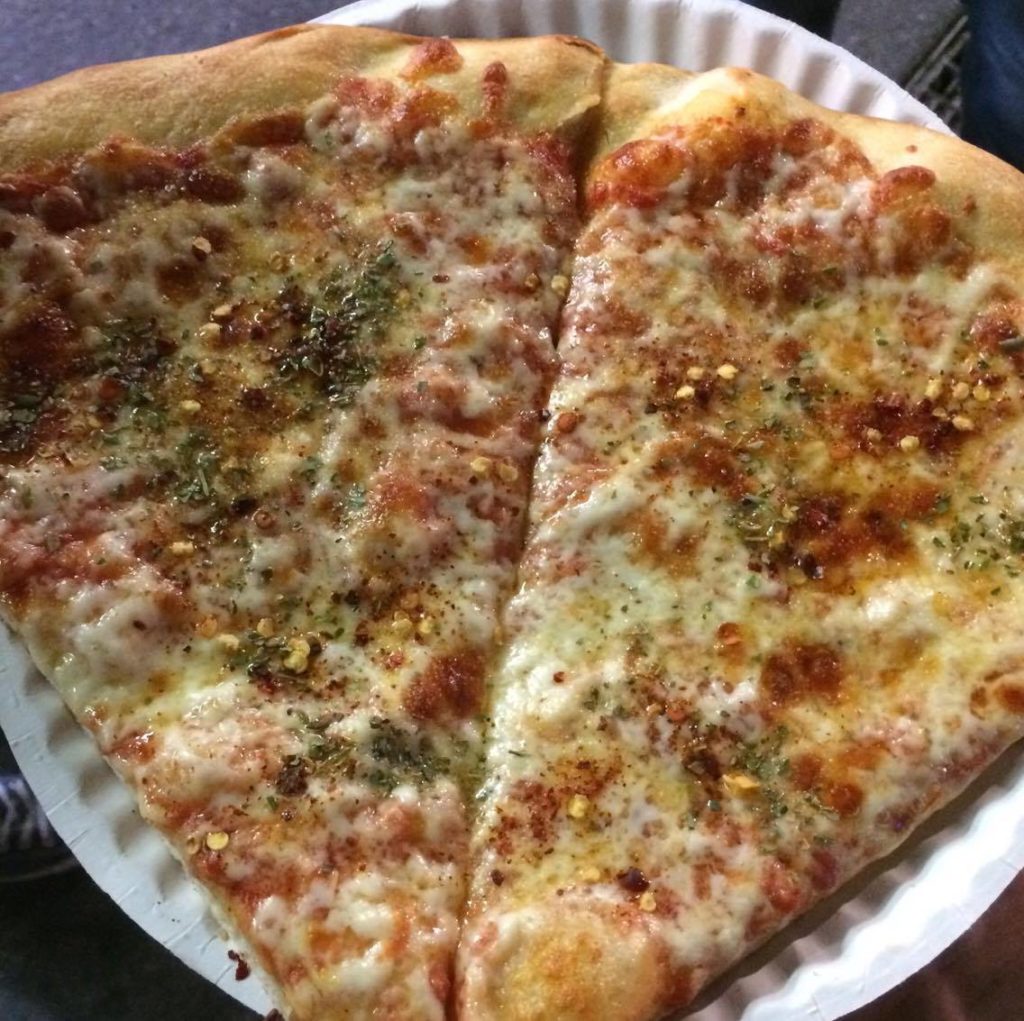 A Slice of Heaven? Here’s My Take on New York’s 99 Cent Pizza Slices